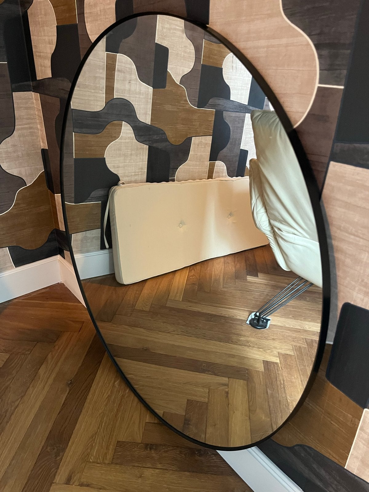 IKEA LINDBYN Spiegel, zwart, 110 cm, Ophalen, 100 tot 150 cm, Rond, Zo goed als nieuw