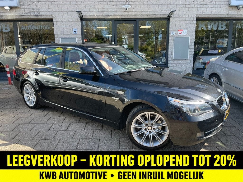 Bmw 5-serie Touring 523i Executive LCI | Xenon | Bruin | lee, Auto's, Dealer onderhouden, Blauw, Origineel Nederlands, 93 €/maand