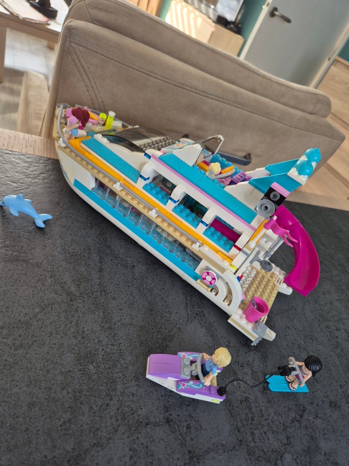 Lego Friends Dolfijn Cruiser 41015 met boekjes, Ophalen of Verzenden, Zo goed als nieuw, Overige merken
