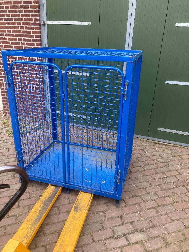 Kruizinga / haardhout opslag dubbele openslaande deuren, Doe-het-zelf en Verbouw, Kratten en Dozen, Ophalen, Gebruikt, 100 cm of meer