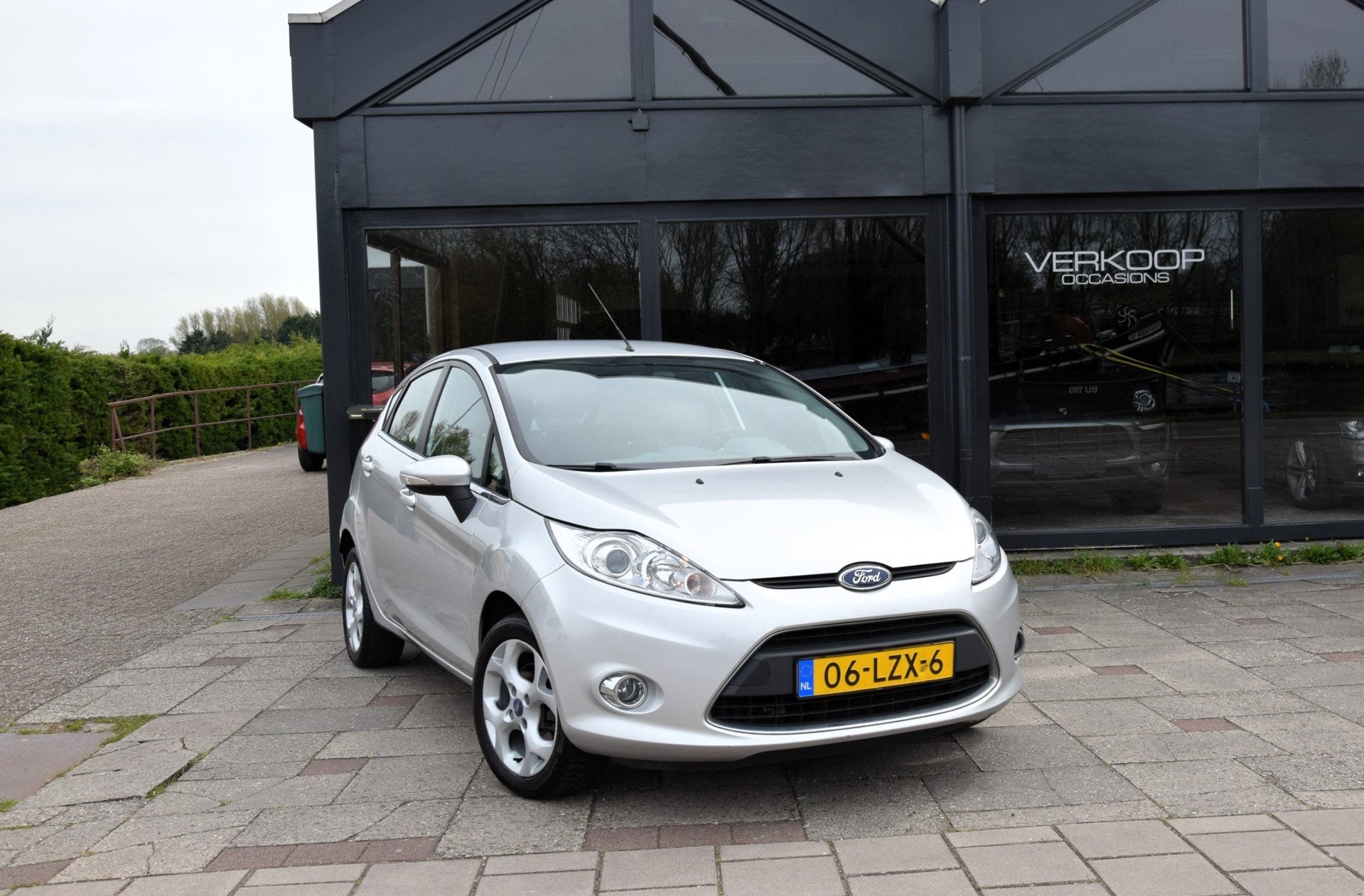 Ford Fiesta 1.4 Titanium Automaat, Auto's, Euro 5, 15 km/l, 4 cilinders, Origineel Nederlands