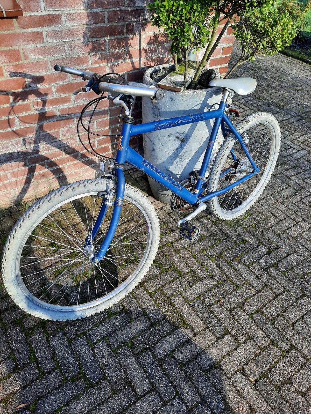 Jongensfiets  Raleigh  Max 21 SHIMANO  versnellingen 26 inch, Fietsen en Brommers, Ophalen, Gebruikt, Overige merken, Versnellingen