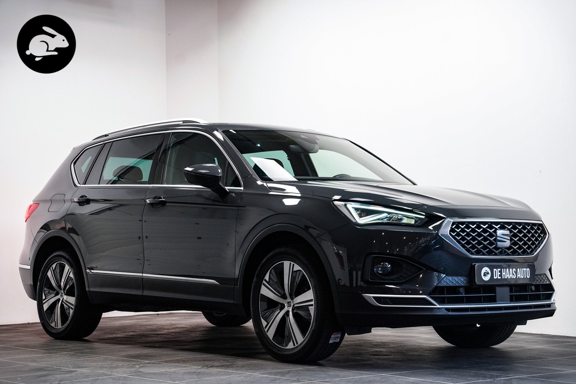 SEAT Tarraco 1.4 TSI e-Hybrid Xperience|Pano dak|Camera|Led|, Auto's, Dealer onderhouden, Stof, Gebruikt, Zwart