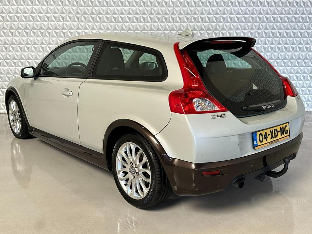 Volvo C30 2.0D Summum Leer + Navigatie + Xenon verlichting, Auto's, Volvo, Voorwielaandrijving, 136 pk, Zwart, 4 cilinders