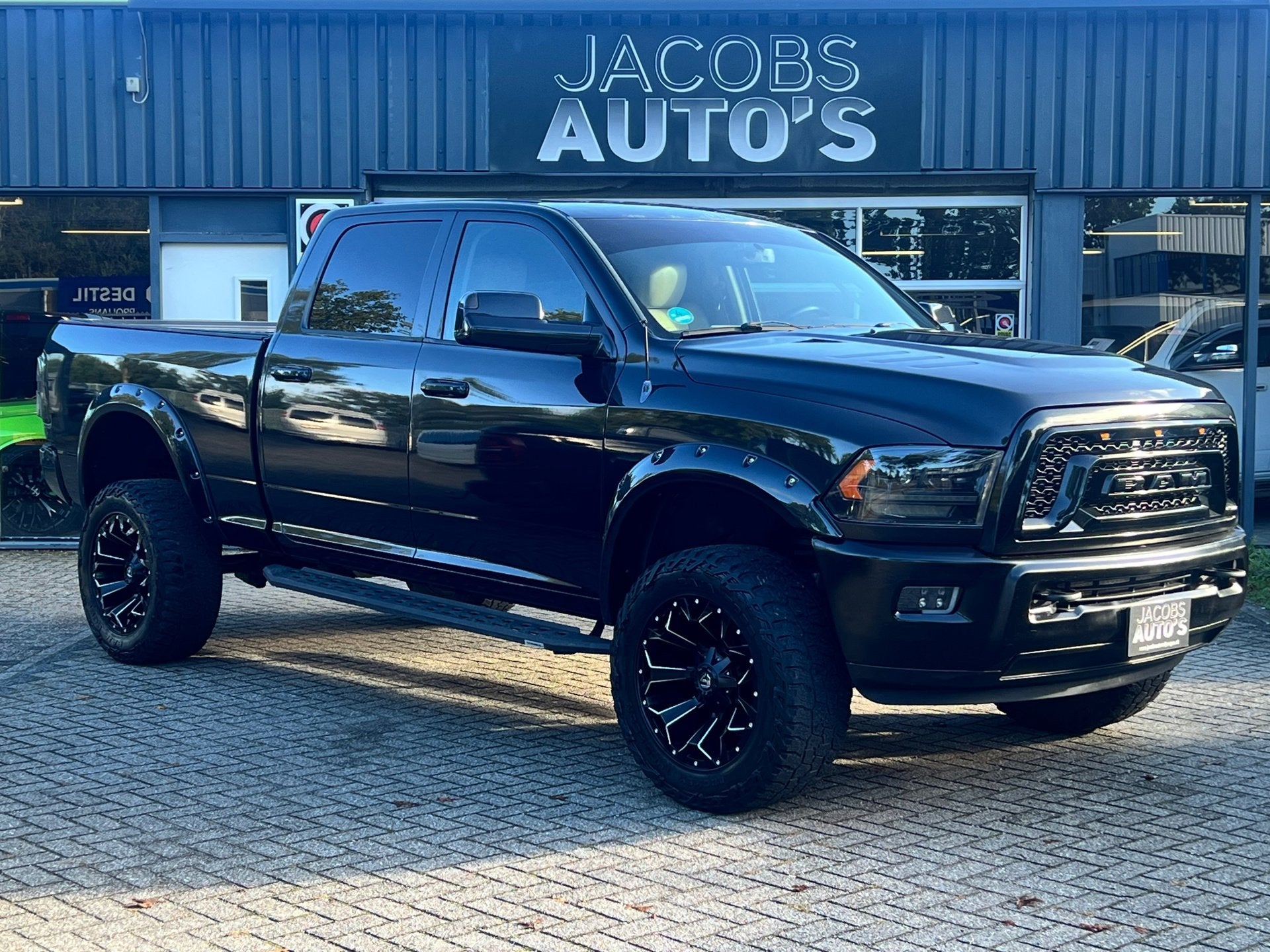Dodge RAM 2500 5.7 V8 Verbreed verhoogd zeer ruig, Automaat, Euro 5, Gebruikt, 3053 kg