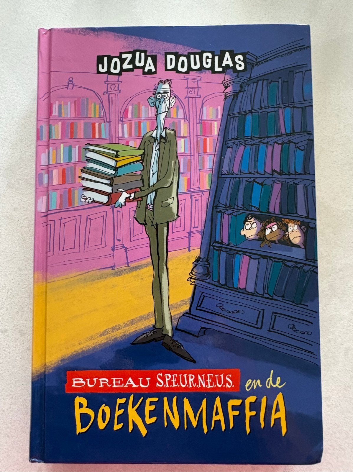 Bureau Speurneus en de Boekenmaffia - Jozua Douglas, Ophalen of Verzenden, Zo goed als nieuw
