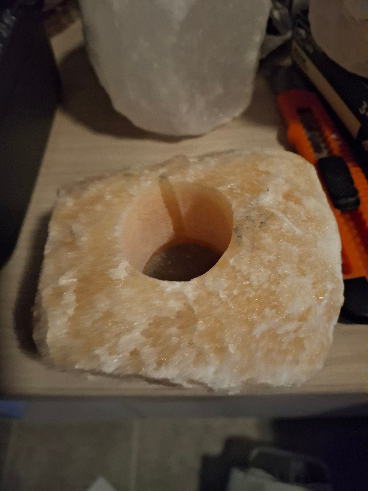 Oranje Calciet Waxinelichthouder, Natuurlijk materiaal, Waxinelichthouder, Nieuw, Oranje