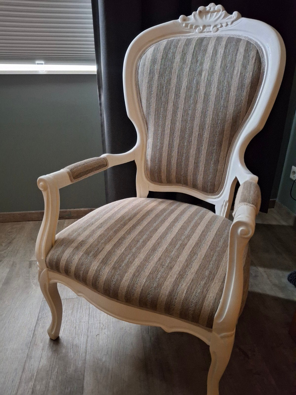 Elegante fauteuil in barokstijl - Crème met gestreepte stof, Ophalen, Hout, Overige kleuren, Zo goed als nieuw