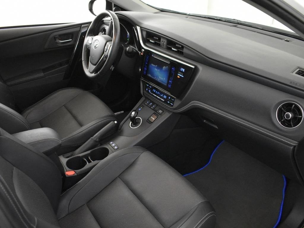 Toyota Auris Touring Sports 1.8 Hybrid Executive | Trekhaak, 12 maanden, Gebruikt, Wit, Hybride Elektrisch/Benzine