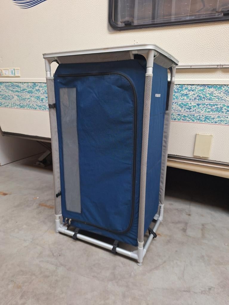 Vrijbuiter camping kast, Ophalen, Zo goed als nieuw, Campingkast