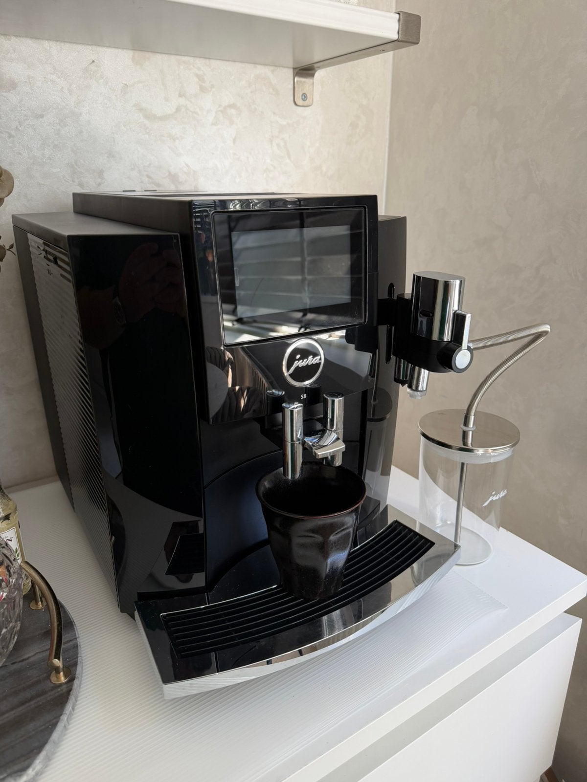 Jura S8 Koffiemachine - WiFi App control, (10.000 kopjes), Witgoed en Apparatuur, Koffiezetapparaten, 10 kopjes of meer, Koffiemachine