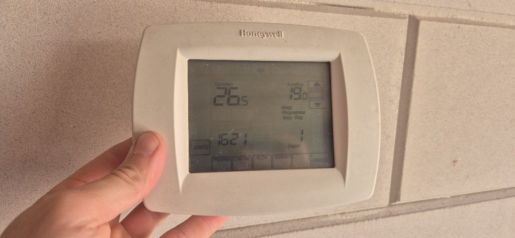 Honeywell thermostaat - Gebruikt, Gebruikt, Info@honeywell.com, Honeywell International Inc., 115 Tabor Road, Morris Plains, NJ 07950, USA