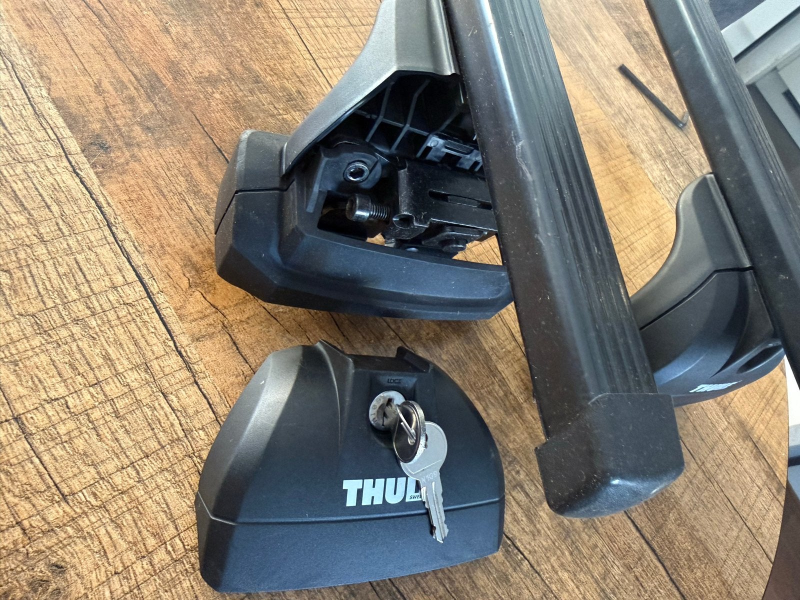 Thule dakdragers voor Peugeot 207,308,407,3008 en 5008, Auto diversen, Dakdragers, Ophalen, Zo goed als nieuw