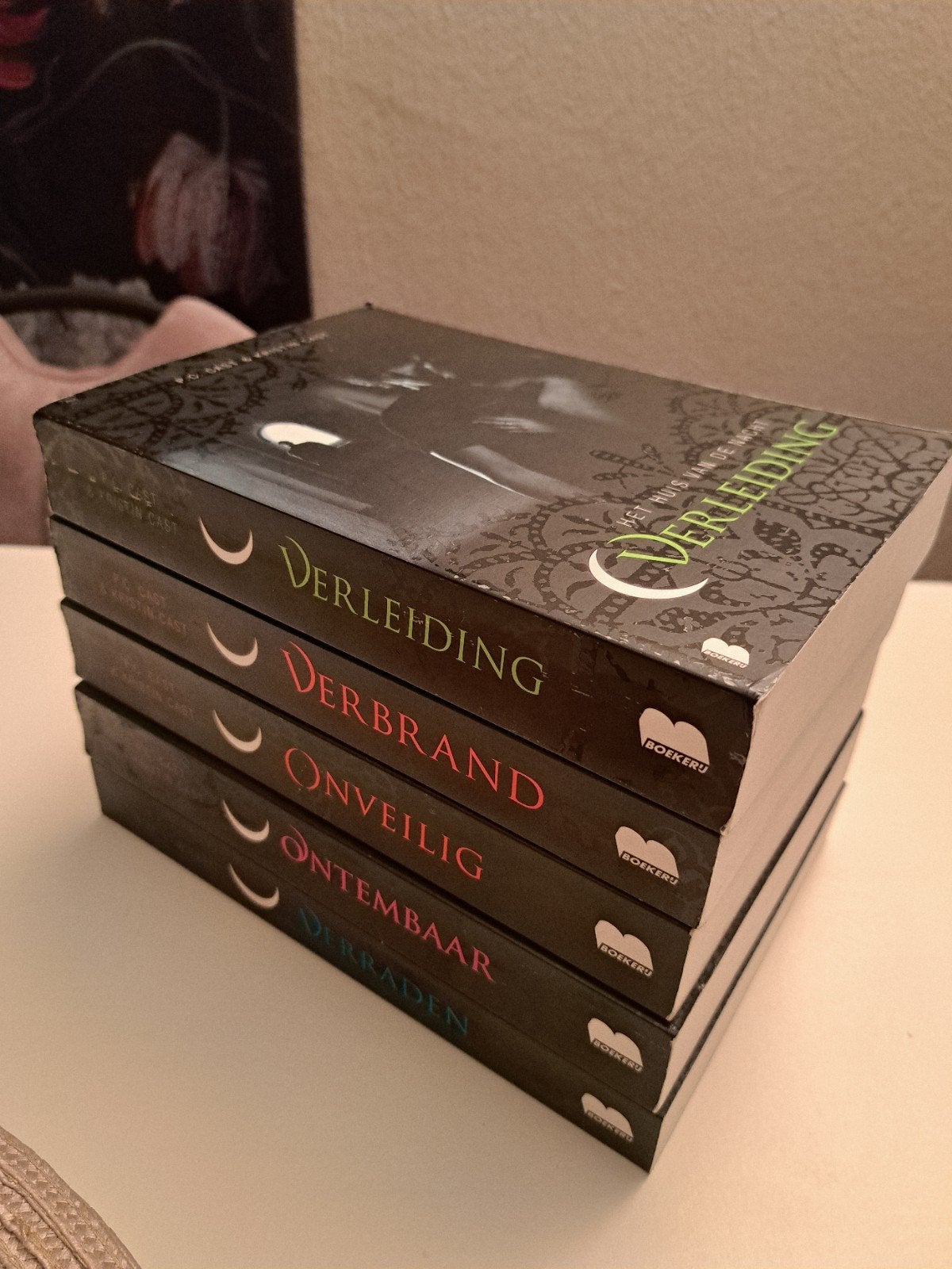 nacht van de kwaad boekenserie / PC Cast, Boeken, Ophalen of Verzenden, Zo goed als nieuw