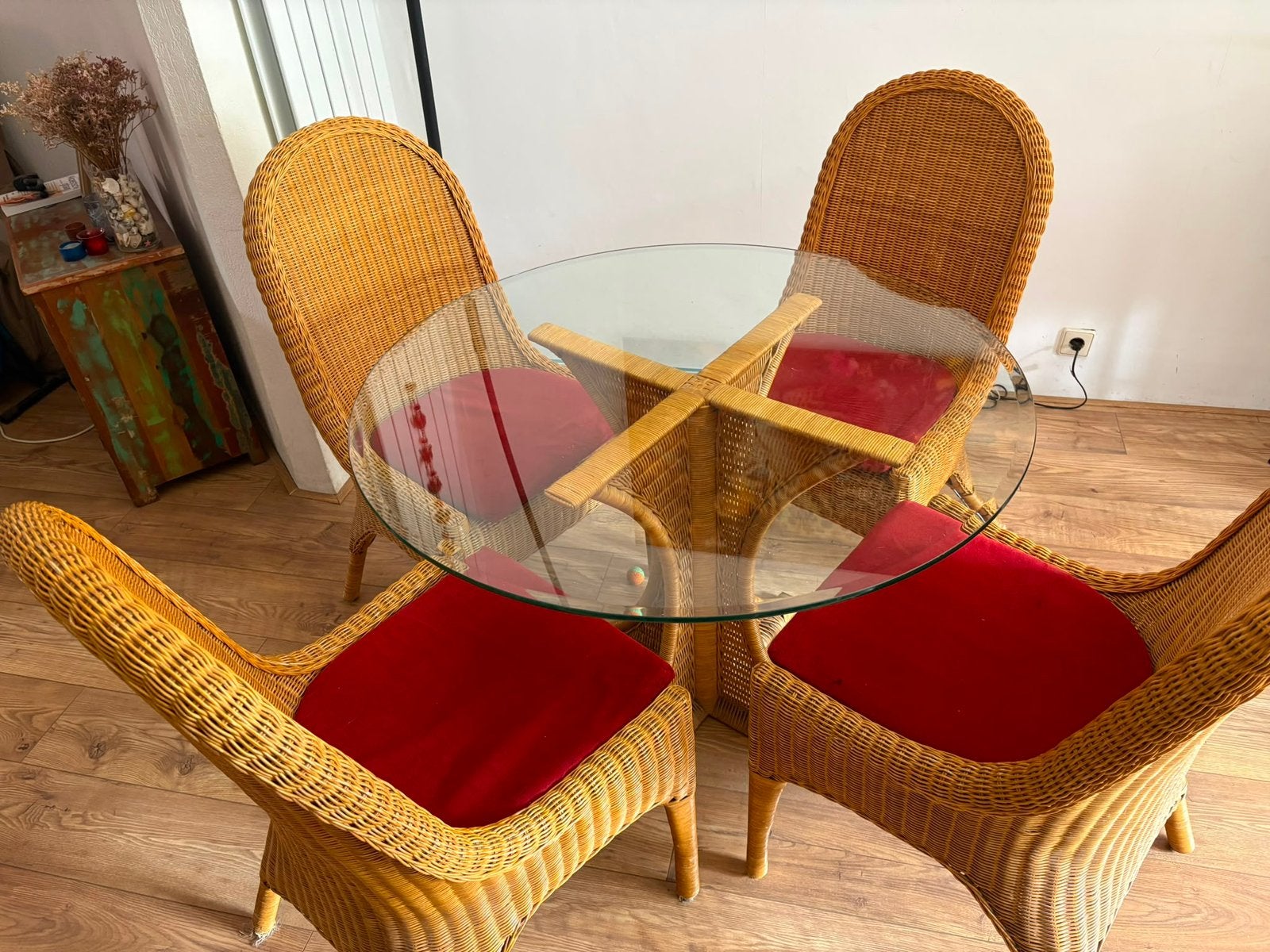 Vintage eetafel met 4 stoelen., Huis en Inrichting, Ophalen, Overige materialen, Gebruikt, 50 tot 100 cm