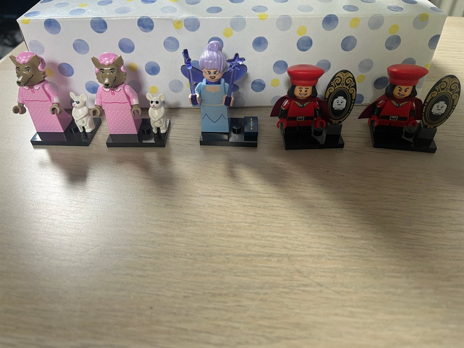 Lego minifiguren: Roodkapje, Toverfee, Hartenkoning, Ophalen of Verzenden, Zo goed als nieuw, Overige merken