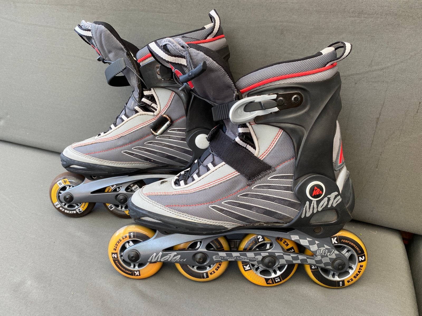 Skeelers K2 maat 42 soft boots met nieuwe wielen, Ophalen, Zo goed als nieuw, K2