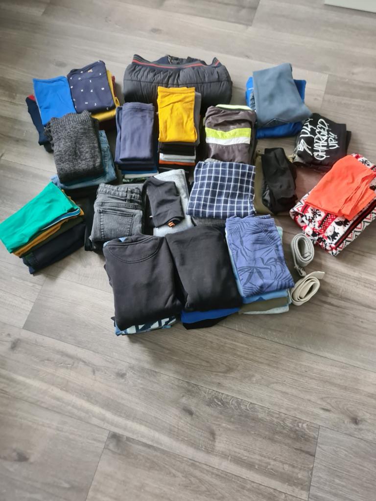 Kledingpakket jongens 128 t/m 146-152, Ophalen, Gebruikt