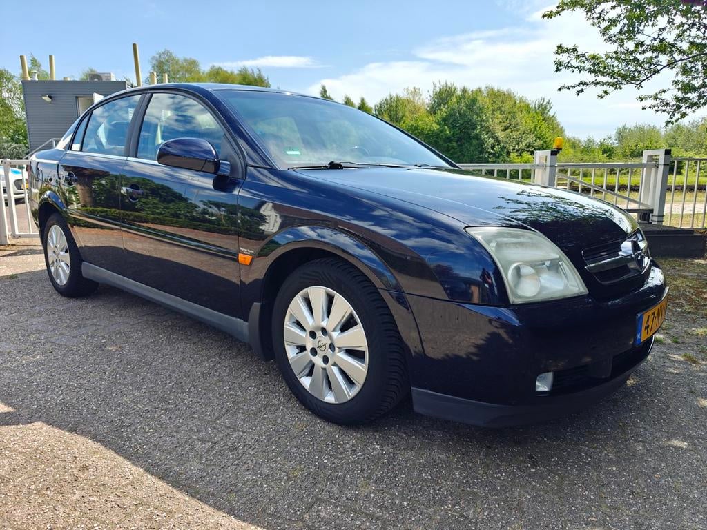 Opel Vectra 1.8 16V SDN 2004 Blauw Cruise Airco trekhaak, Stof, Zwart, 4 cilinders, Blauw