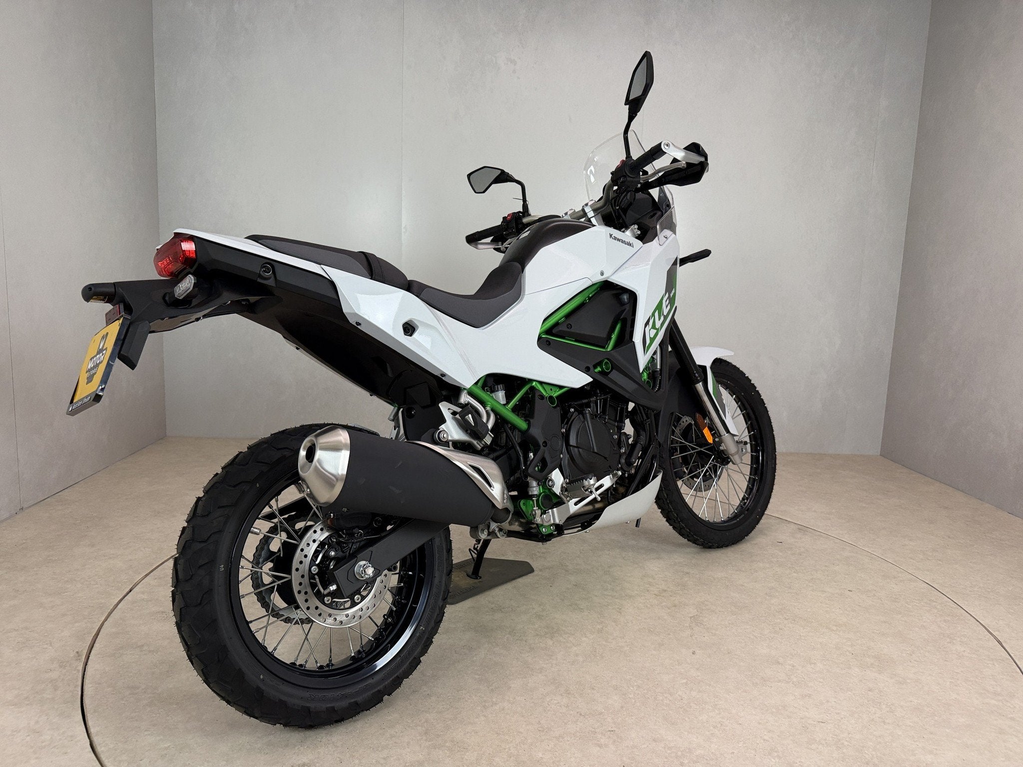 Kawasaki KLE 500SE (bj 2026), Motoren, Motoren | Kawasaki, Bedrijf, Info@kawasaki.nl, Toermotor, Jacobus Spijkerdreef 1-3
2132 PZ  Hoofddorp, NL