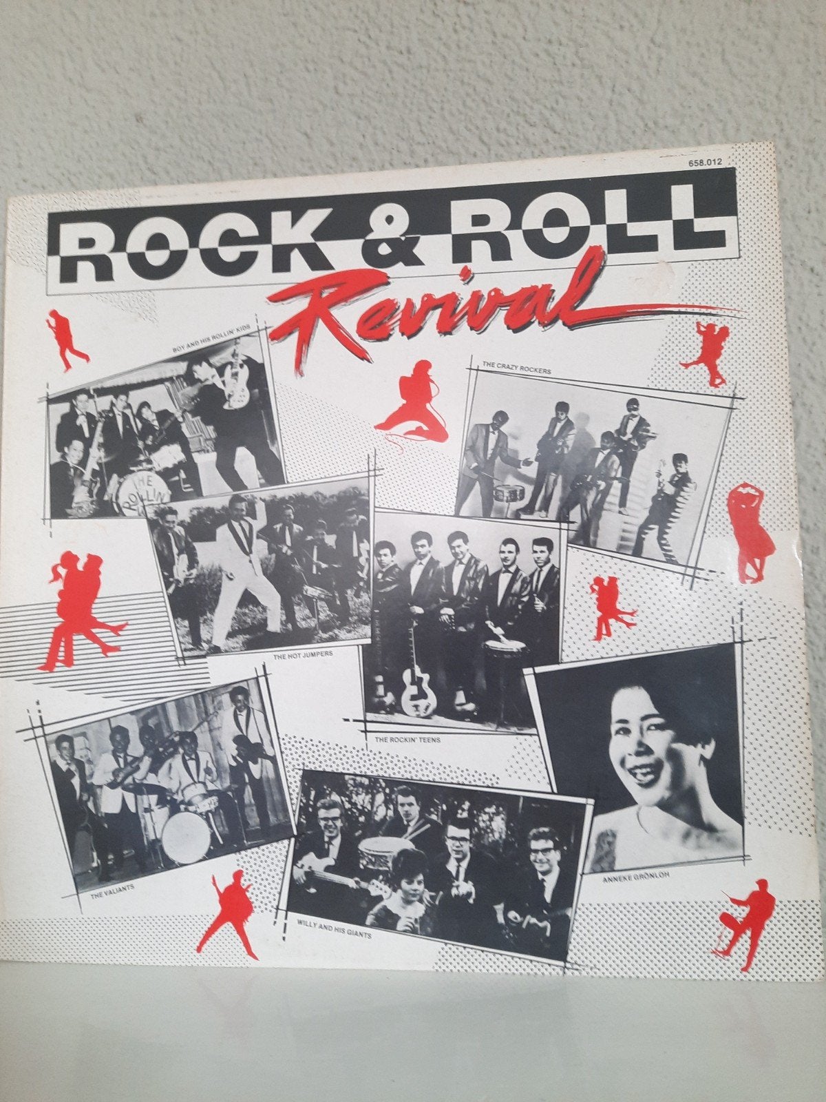 ROCK &' ROLL REVIVAL, Ophalen of Verzenden, Gelezen