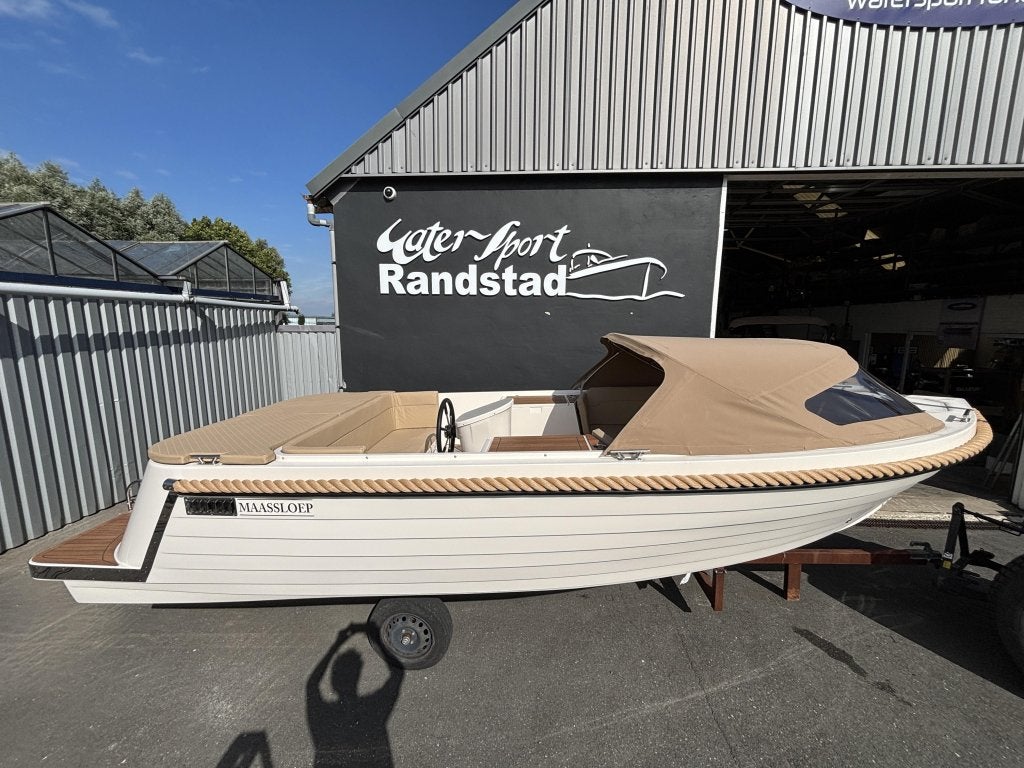 Maassloep 680 | Tender | Brandstof of Elektrisch |, Watersport en Boten, Niet ingevuld, Tender, 0 pk, Niet ingevuld