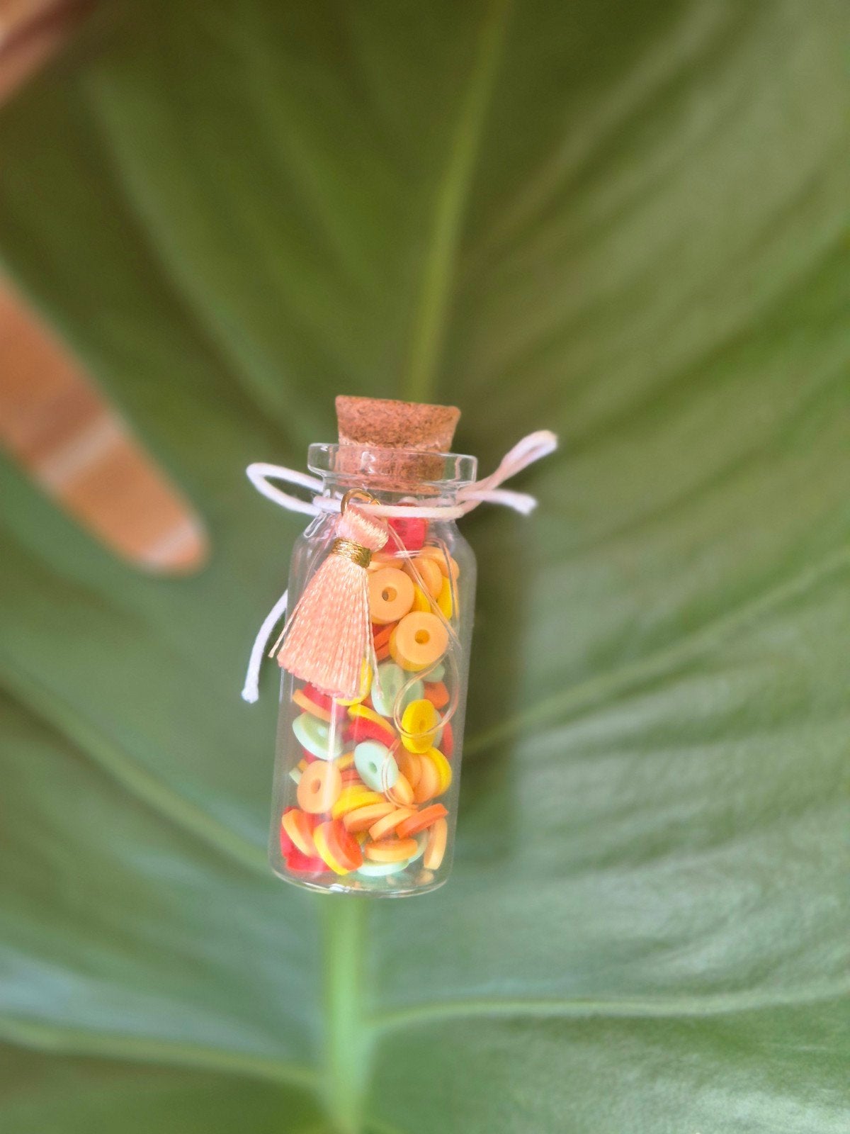 Schattige DIY Armband Kit in Mini Flesje, Ophalen of Verzenden, Nieuw, Overige kleuren, Overige materialen