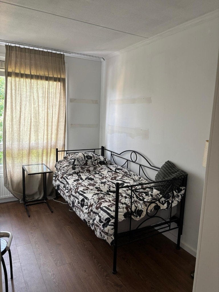 Kamer te huur, 50 m² of meer, Overige regio's