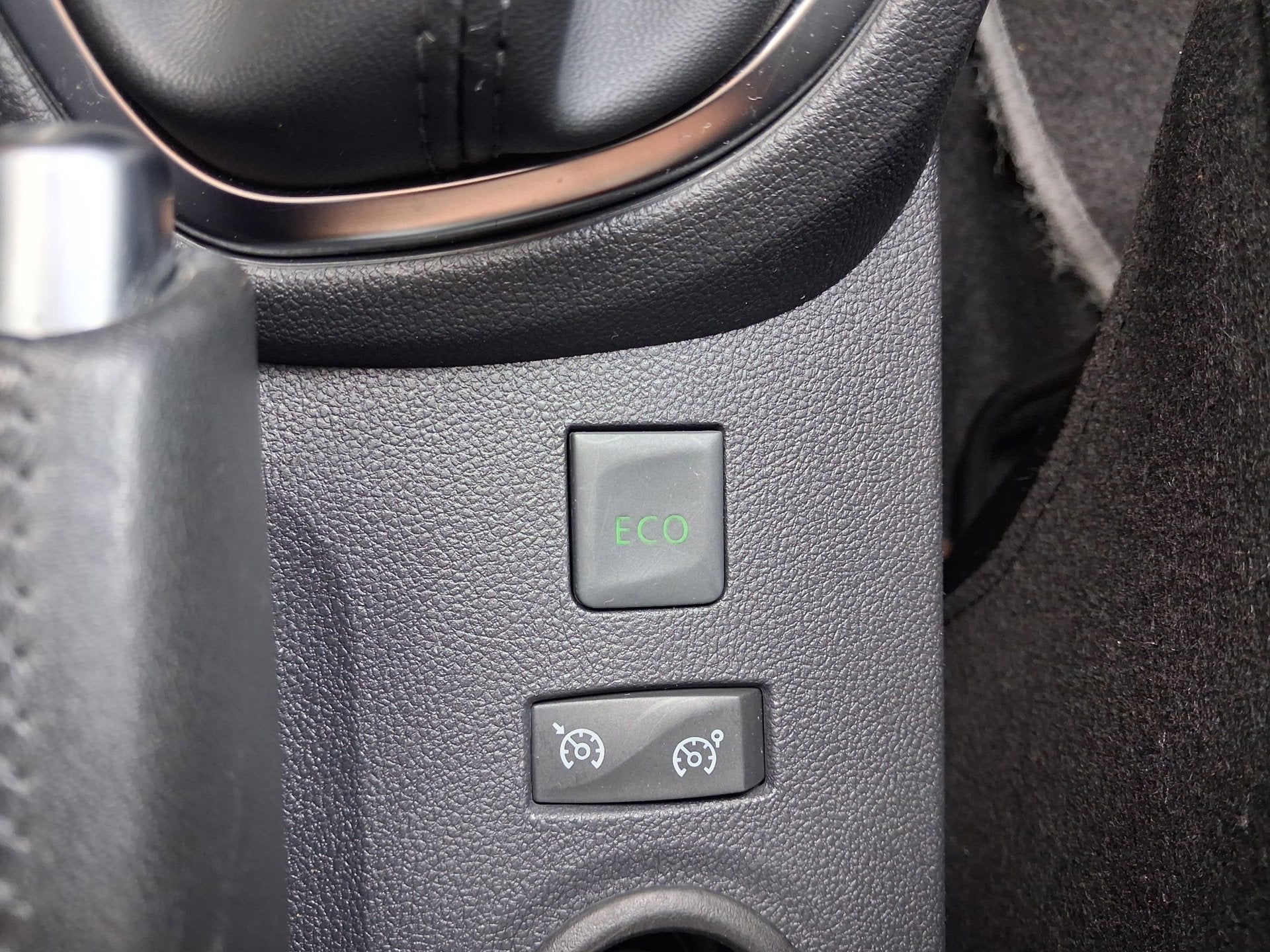 Foto 18 van Renault Captur 0.9 TCe Intens LED clima Navi pdc lage km ALL
