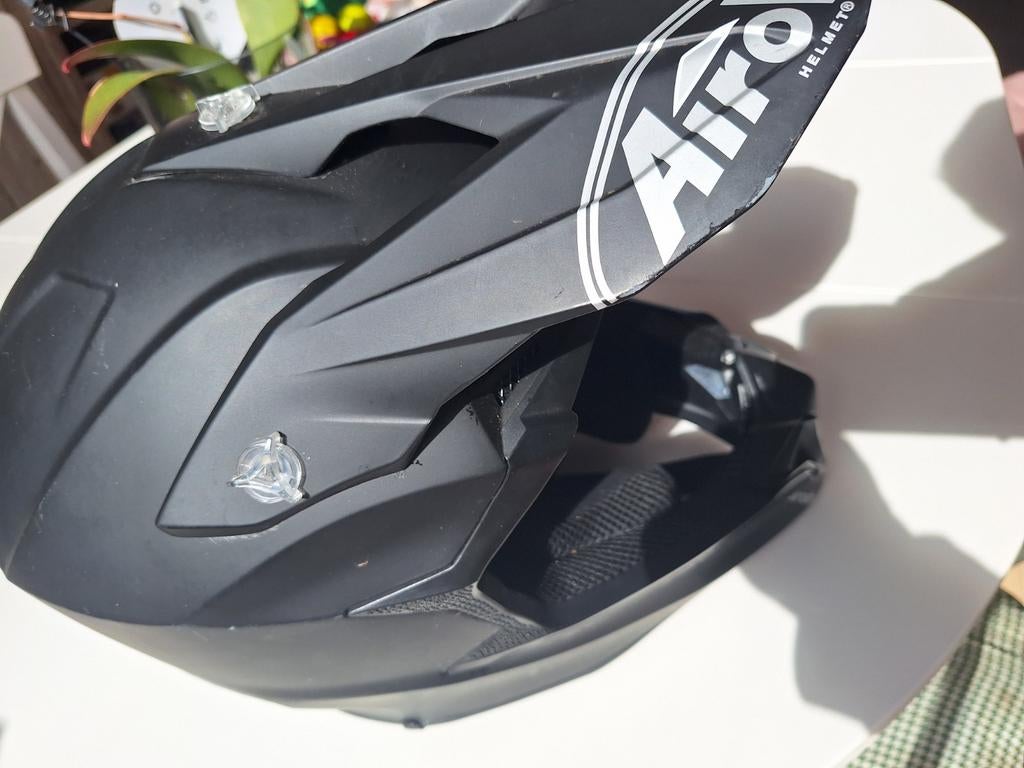 Airoh BMX helm maat XS - Zo goed als nieuw, XS, Airoh, Ophalen of Verzenden, Zo goed als nieuw