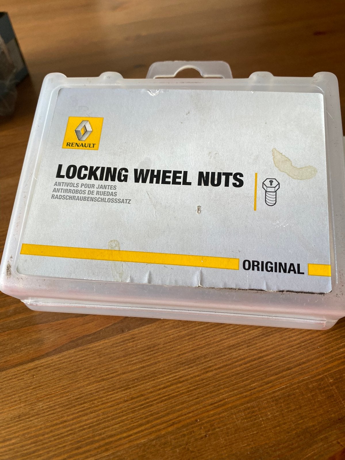 Locking wheel nuts, Ophalen of Verzenden, Zo goed als nieuw