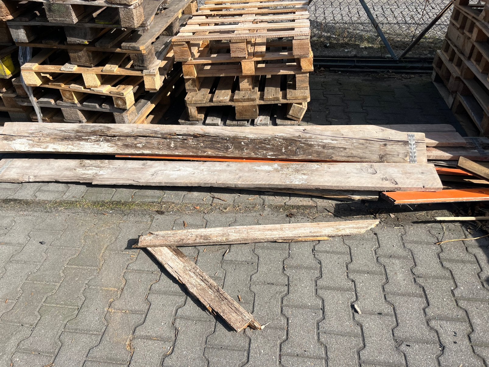 GRATIS - kachelhout / brandhout, Ophalen, Gebruikt, 50 mm of meer, Pallet