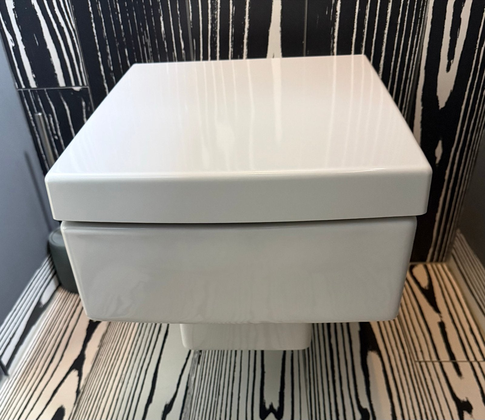 Duravit wandcloset toilet met softclose zitting, Ophalen, Zo goed als nieuw, Toilet