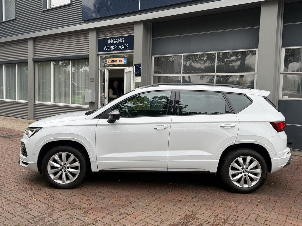 SEAT Ateca 1.5 TSI FR Business Intense | LED | Pano | Clima, 4 cilinders, Automatische klimaatregeling, Ateca, Wit