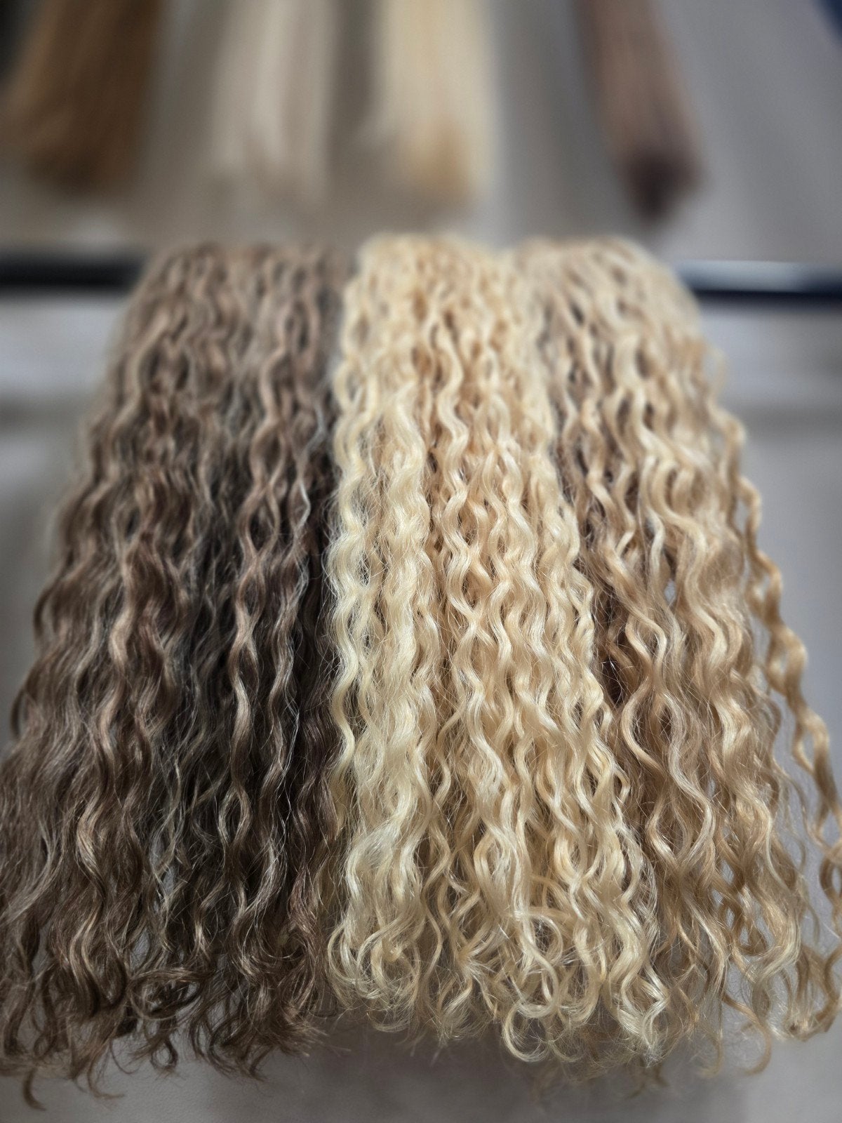 Curly Weft 100% Human Hair Extensions - Blonde Krullen, Ophalen of Verzenden, Nieuw, Pruik of Haarverlenging