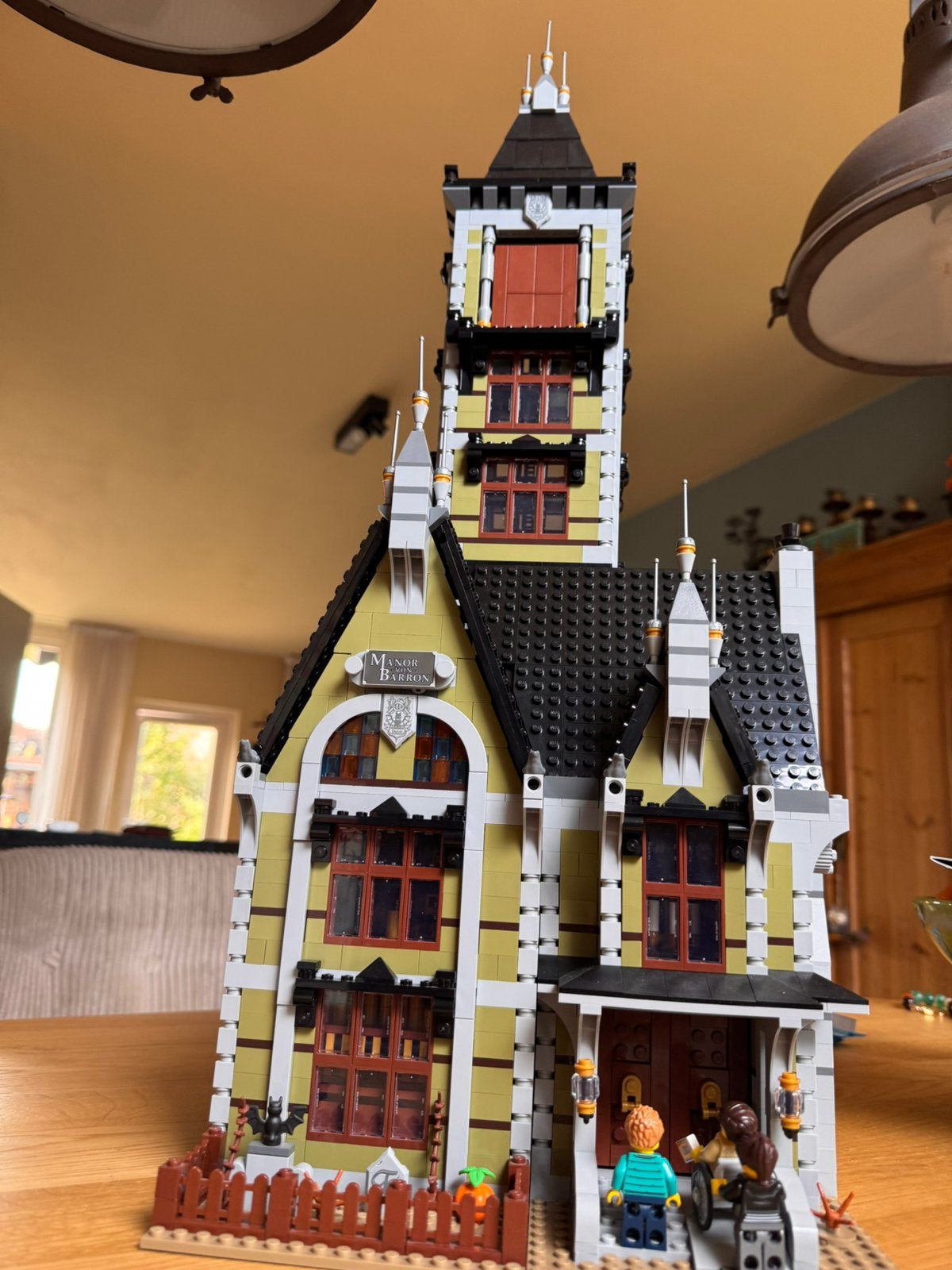 Foto 3 van Lego 10273 the Haunted House