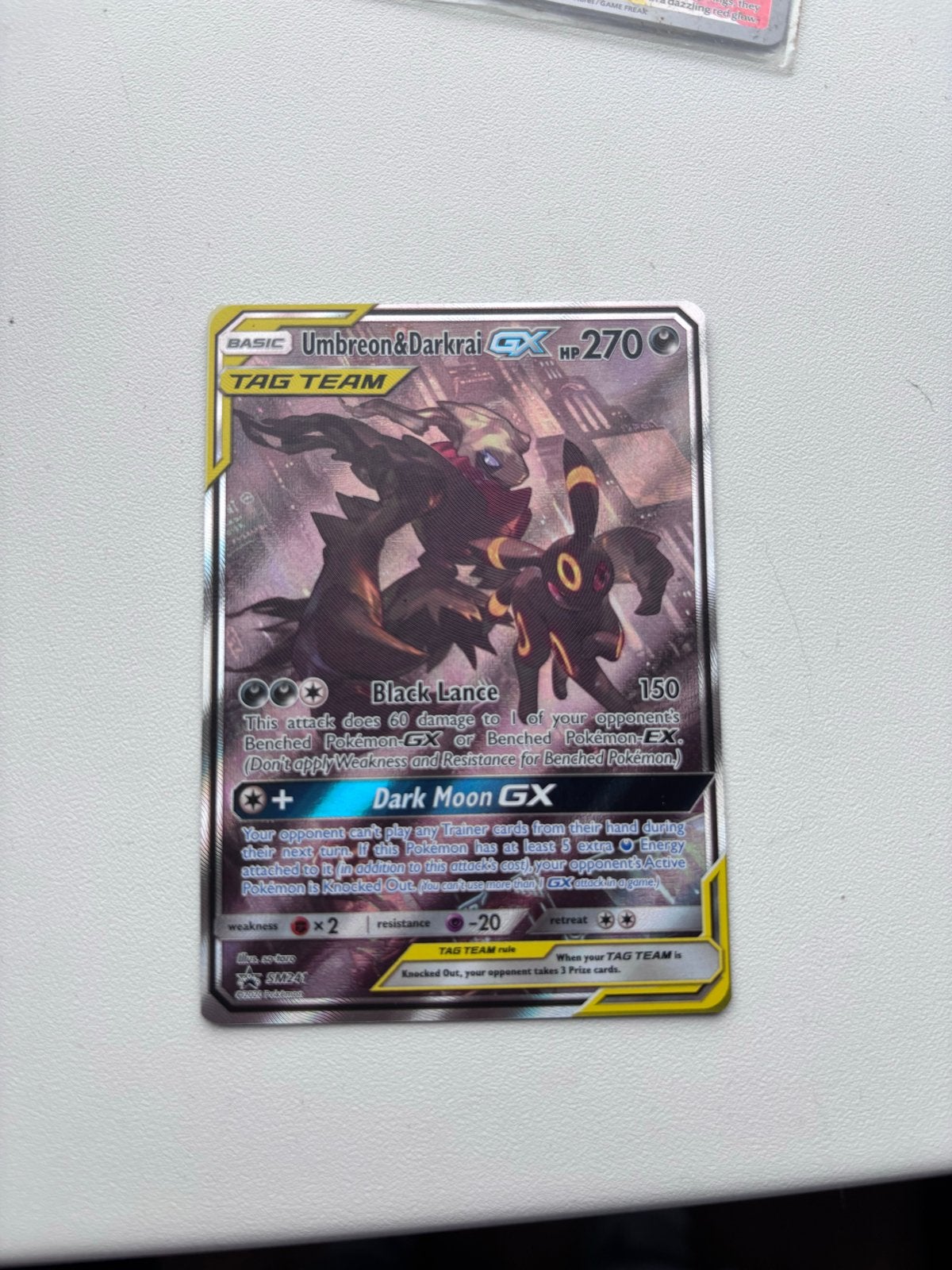Umbreon & Darkrai GX TAG TEAM Pokémon Kaart, Ophalen of Verzenden, Zo goed als nieuw, Losse kaart, Foil