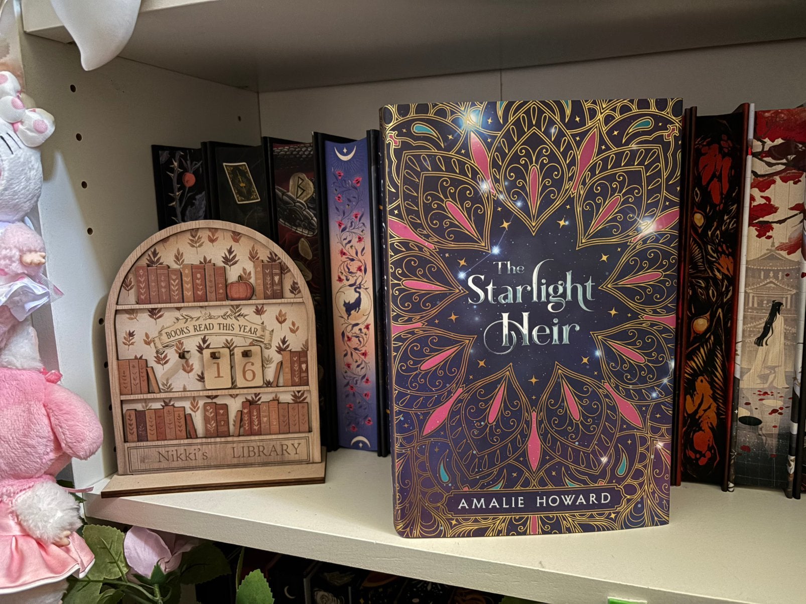Fairyloot The starlight heir, Ophalen of Verzenden, Zo goed als nieuw