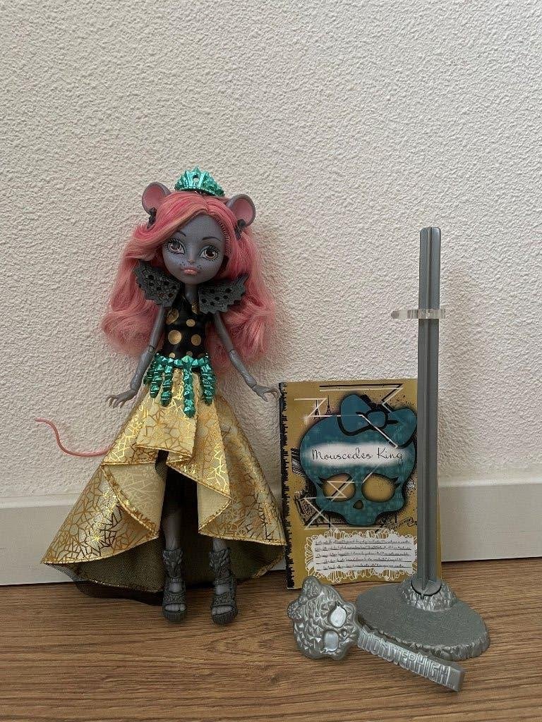 Mouscedes king - boo York - monster high, Verzamelen, Ophalen of Verzenden, Zo goed als nieuw, Pop