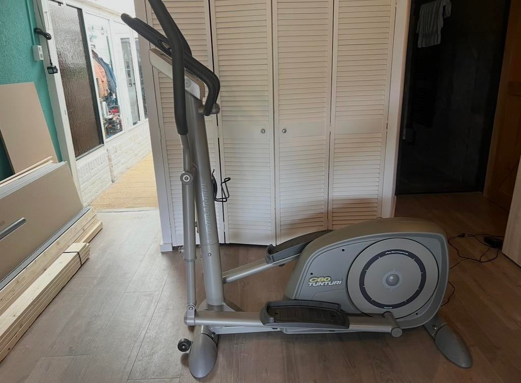 Tunturi C60 crosstrainer, Ophalen, Gebruikt, Crosstrainer, Metaal
