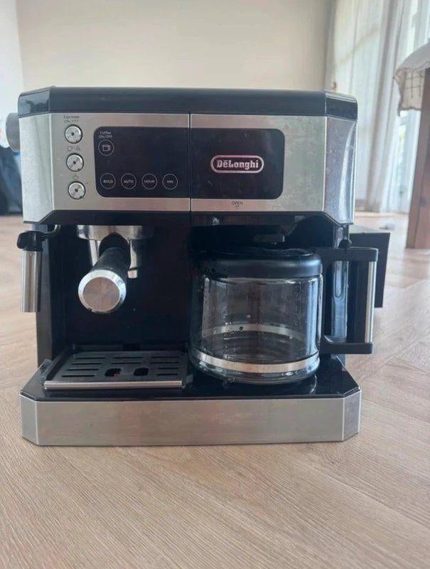 Delonghi coffeemachine, Afneembaar waterreservoir, Overige typen, 10 kopjes of meer, Koffiemachine