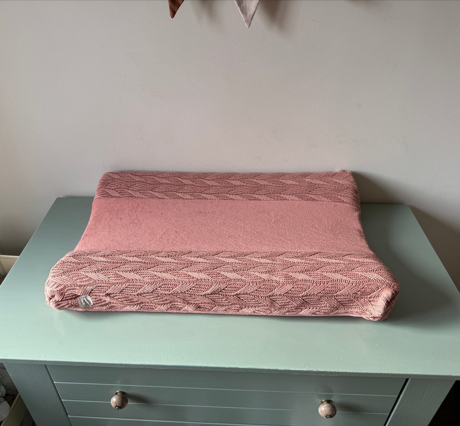 Aankleedkussen 70x45 cm met 3 roze hoezen, Ophalen, Gebruikt