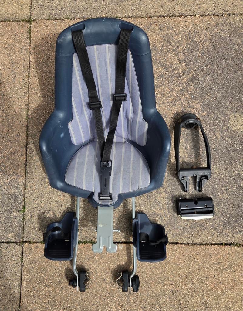 Gebruikt Bobike en Yepp achterzitje voor fiets, Fietsen en Brommers, Fietsaccessoires | Fietsstoeltjes, Achterzitje, Bobike en Yepp