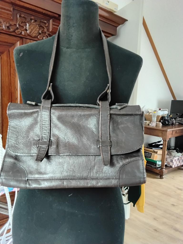 Mooie vintage leren tas met binnenin een portemonnee, Sieraden, Tassen en Uiterlijk, Tassen | Damestassen, Ophalen of Verzenden
