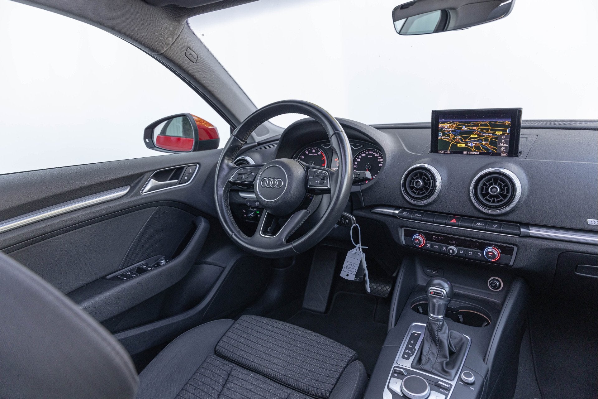 Audi A3 Sportback 30 TFSI Sport Lease Edition S-Tronic Pano, Auto's, Stof, Gebruikt, Euro 6, 116 pk