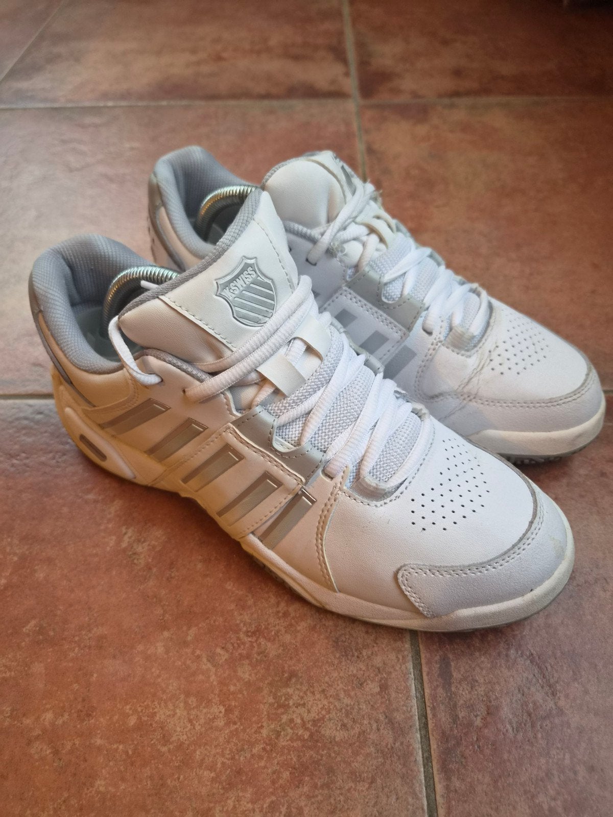 K-swiss tennisschoenen maat 41.5, Sport en Fitness, K-Swiss, Schoenen, Zo goed als nieuw, Ophalen