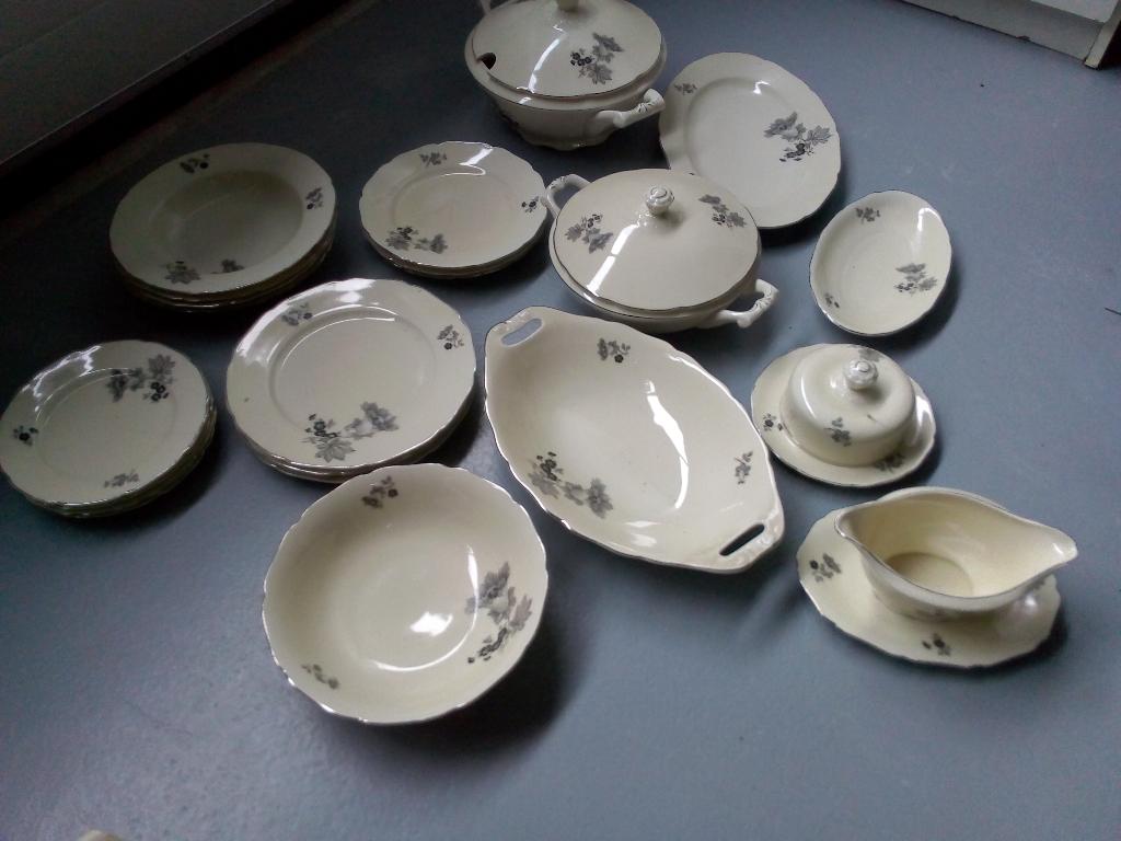 Servies RGK (Tsjechoslowakije, Rudolf Kampf jaren '20/30), Antiek en Kunst, Antiek | Servies compleet, Ophalen