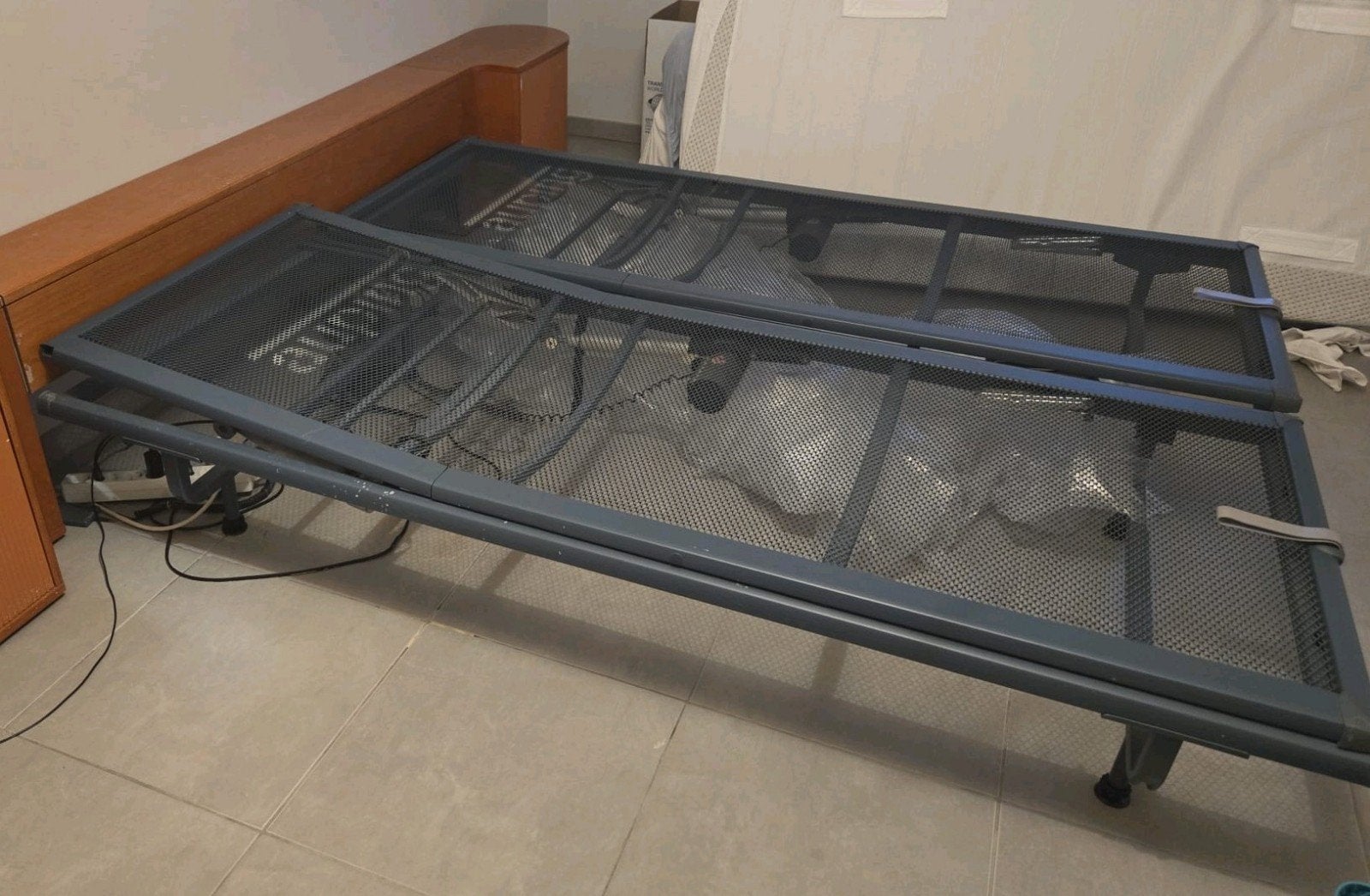 auping spiraal bed - 2 maal 80x200 tot 160x200, Verstelbaar, 90 cm, Eenpersoons, Ophalen of Verzenden