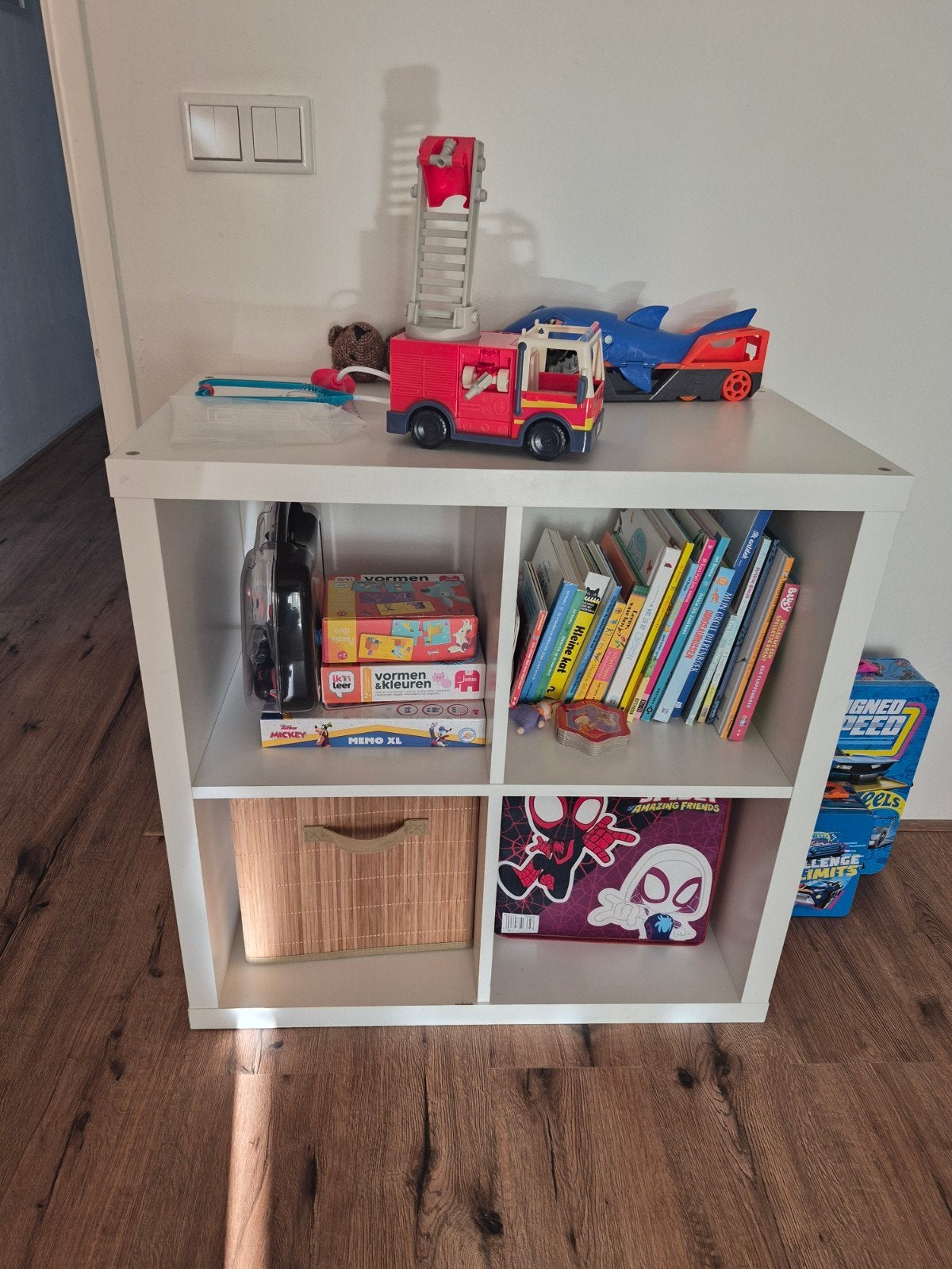 Kallax Ikea kast, Ophalen, Zo goed als nieuw