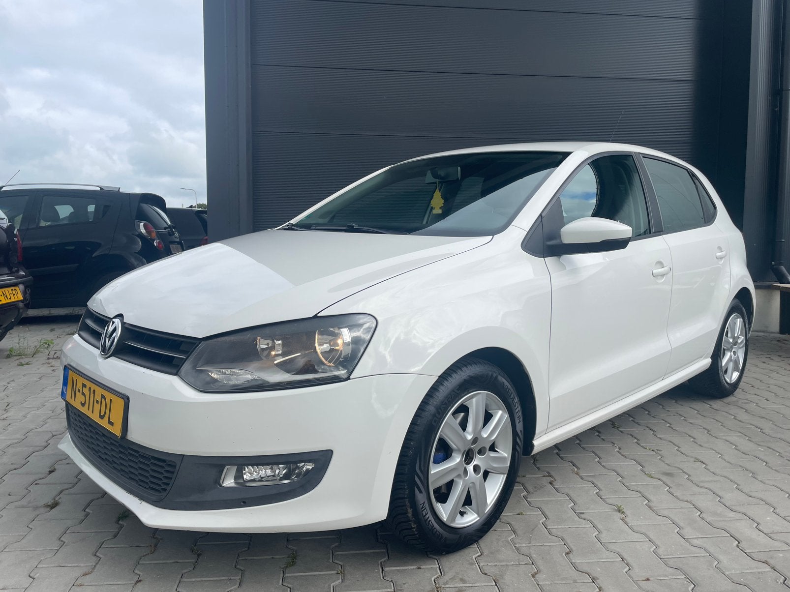 Volkswagen Polo 1.2 5Dr Airco|Cruise|Elektrische ramen, Auto's, Volkswagen, Voorwielaandrijving, 40 €/maand, Zwart, 1198 cc